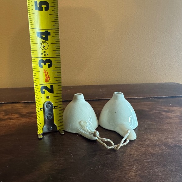 Vintage Ceramic Salt and Pepper Spoons Set Red Hearts Kitchen Decor - Picture 2 of 6